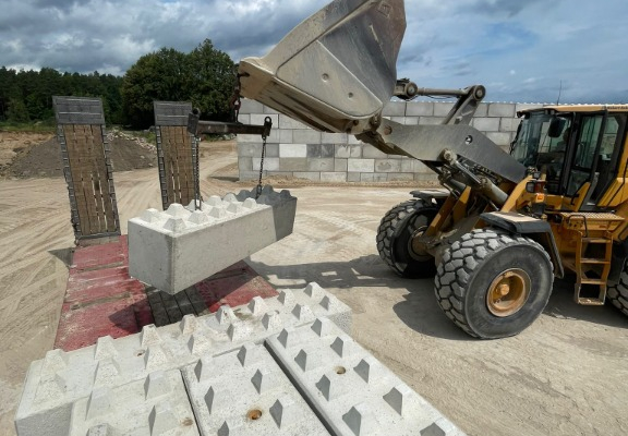 Ogłoszenie - BLOCZKI Bloki betonowe LEGO - Ełk - 140,00 zł