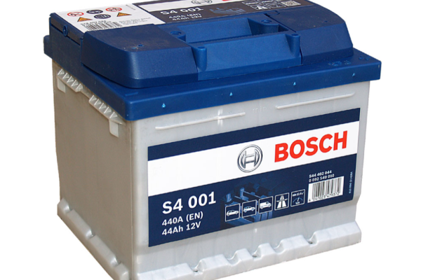 Ogłoszenie - Akumulator 12V 44Ah/440A Bosch  S4001 niski - Słupsk - 300,00 zł