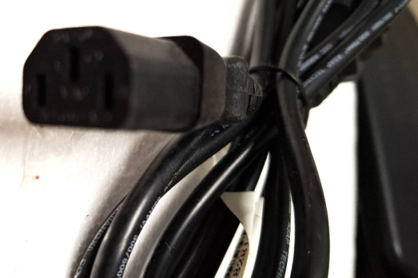 Ogłoszenie - Polecam Kabel Zasilający z Uziemieniem - IEC320-C19 16A 230V -Drukarki ,Komputery .Sprzęt RTV ADG .... - Mazowieckie - 28,00 zł