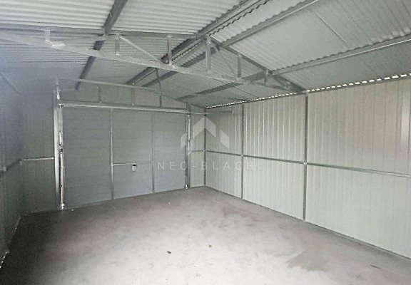 Ogłoszenie - Garaż blaszany 4,5x6m - brama uchylna - drzwi - okno - jasny brąz - drewnopodobny - dach dwuspadowy NB453 - Mrągowo - 8 780,00 zł
