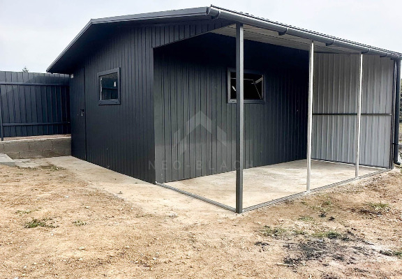 Ogłoszenie - Garaż blaszany - Domek ogrodowy - Schowek 4x6m + Wiata 2x6m - Drzwi - 2x Okno - Antracyt - Rynny - Dach dwuspadowy NB442 - Przemyśl - 13 990,00 zł