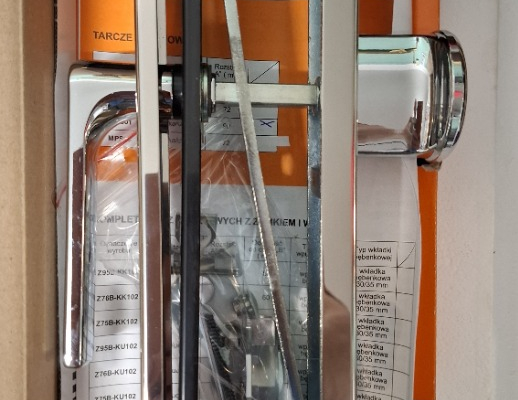 Ogłoszenie - Polecam Nowa GAŁKO KLAMKA MR01 CHROM LOB ASSA ABLOY ATESTOWANA - Mazowieckie - 235,00 zł