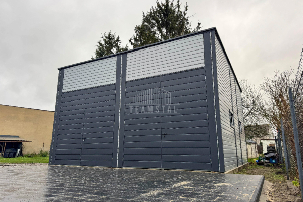 Ogłoszenie - Hala blaszana Magazyn - 7x8m - 2x Brama dwuskrzydłowa - 4x Okno - Drzwi Antracyt Srebrny Rynny dach spad w tył  TS979 - Szczecinek - 31 300,00 zł