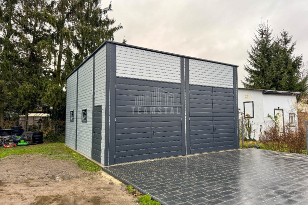 Ogłoszenie - Hala blaszana Magazyn - 7x8m - 2x Brama dwuskrzydłowa - 4x Okno - Drzwi Antracyt Srebrny Rynny dach spad w tył  TS979 - Szczecinek - 31 300,00 zł