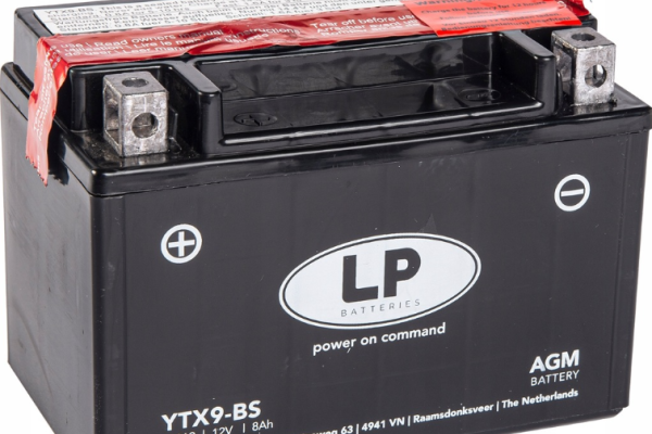 Ogłoszenie - Akumulator motocyklowy 12V 8Ah 110A Landport YTX9-BS - Luboń - 109,00 zł