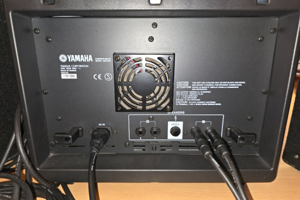 Ogłoszenie - Sprzedam system nagłośnieniowy YAMAHA - 3 500,00 zł