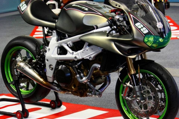 Ogłoszenie - Ksiazka Defendu wk1 Motocykle extreme abc - Gniezno - 600,00 zł