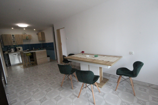 Ogłoszenie - 2pok, 42met, okolice Sky Towera BALKON/WINDA/PARKING (Wrocław) - Wrocław - 567 000,00 zł