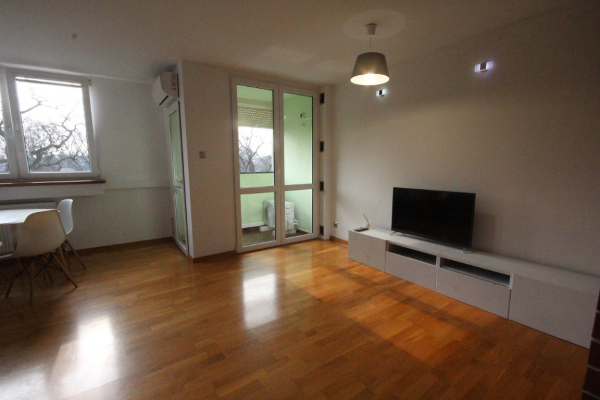 Ogłoszenie - 2pok, 47met, ul. Legnicka BALKON/PO REMONCIE (Wrocław) - Wrocław - 2 700,00 zł