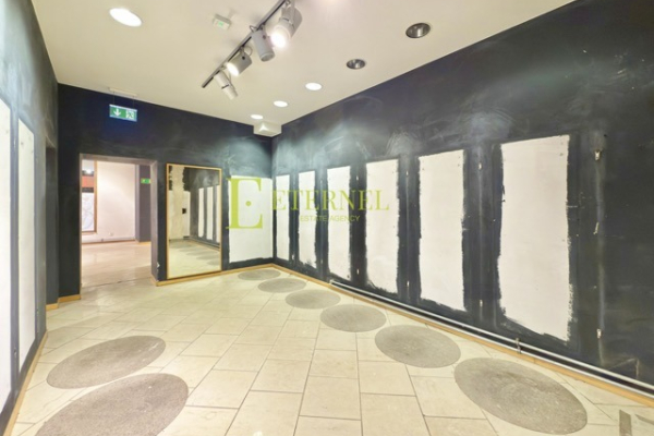 Ogłoszenie - Prestiżowy lokal handlowy 287 m² w Starym Mieście Kraków – ul. Zwierzyniecka - Kraków - 4 000 000,00 zł