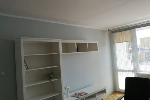 Ogłoszenie - 2pok, 37met, okolice Lotniczej BALKON/WINDA (Wrocław) - Wrocław - 1 650,00 zł
