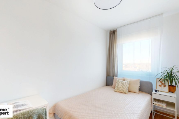 Ogłoszenie - 2pok, 32met, Okolice Buforowej BALKON/KOMÓRKA/GARAŻ (Wrocław) - Wrocław - 2 300,00 zł