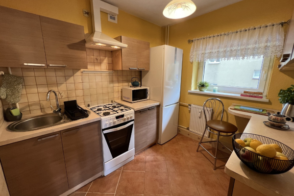Ogłoszenie - 2pok, 46met, okolice Placu Jana Pawła II PIWNICA/WINDA (Wrocław) - Wrocław - 2 400,00 zł