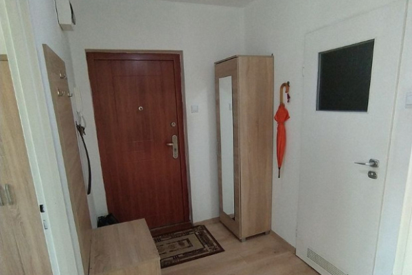 Ogłoszenie - 2pok, 38met, okolice Puckiej BALKON/PIWNICA (Wrocław) - Wrocław - 450 000,00 zł
