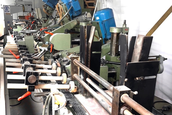 Ogłoszenie - Szlifierka STEMAS do listew profilowych itp. z powrotem materiału - Wadowice - 11 900,00 zł