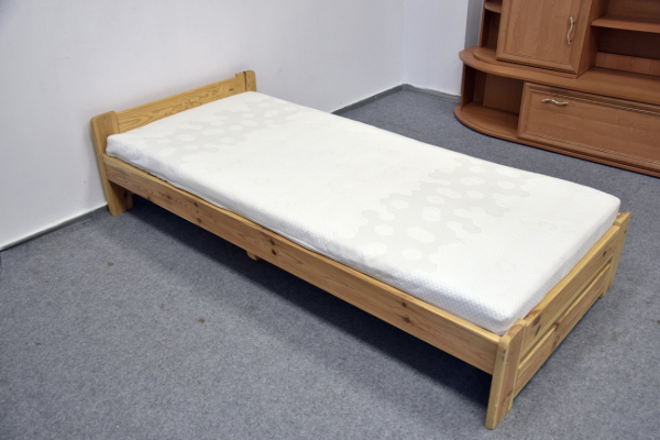 Ogłoszenie - łóżko sosnowe z materacem - Olsztyn - 370,00 zł