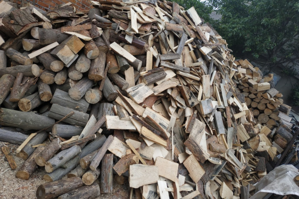 Ogłoszenie - Sprzedam drewno opałowe sosnowe suche - Łomża - 150,00 zł
