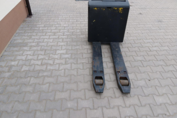 Ogłoszenie - Wózek paletowy elektryczny YALE MP16 - Sieradz - 2 600,00 zł