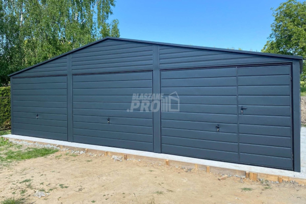 Ogłoszenie - Garaż blaszany 9x6m - 3x Brama - drzwi Antracyt Dach dwuspadowy GP556 - Oświęcim - 18 400,00 zł