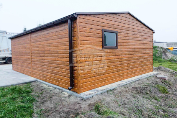 Ogłoszenie - Garaż blaszany 6x6m - Brama uchylna - drzwi - 2x okno - jasny orzech - drewnopodobny - rynny - dach dwuspadowy GP447 - Jarocin - 14 750,00 zł