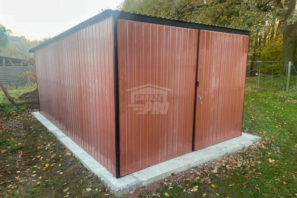 Ogłoszenie - Garaż blaszany 3x5m - Brama dwuskrzydłowa - jasny brąz - rynny - dach spad w tył GP478 - Zamość - 4 150,00 zł