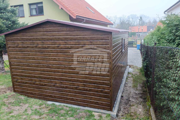 Ogłoszenie - Garaż blaszany 4x6m - Brama uchylna - drzwi - okno - ciemny orzech - drewnopodobny - dach dwuspadowy GP446 - Białogard - 8 200,00 zł