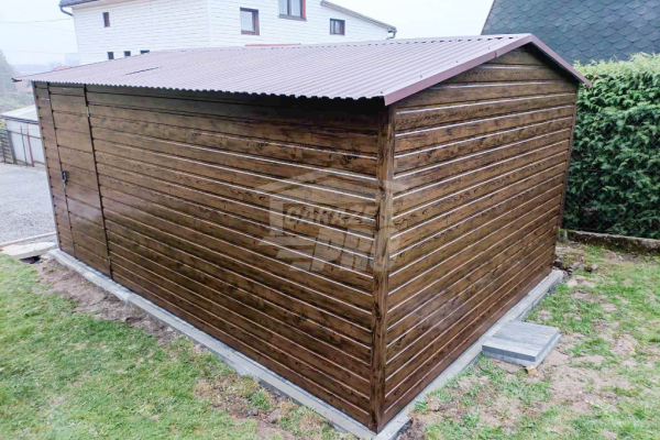 Ogłoszenie - Garaż blaszany 4x6m - Brama uchylna - drzwi - okno - ciemny orzech - drewnopodobny - dach dwuspadowy GP446 - Białogard - 8 200,00 zł