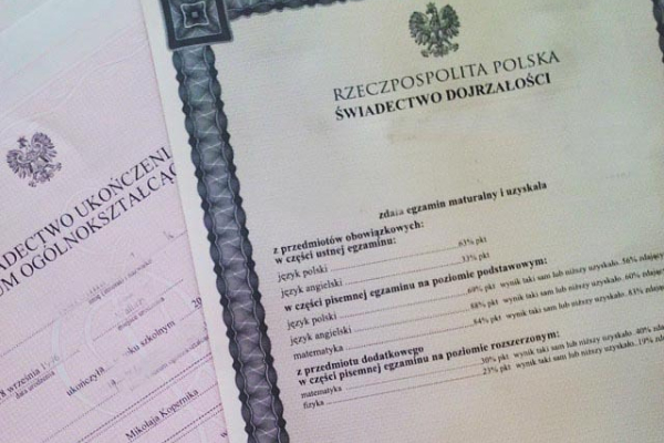 Ogłoszenie - Kupie świadectwo Maturalne z wpisem, Kupie świadectwo technikum z wpisem, Kupie świadectwo zawodówki z wpisem - Ostrowiec Świętokrzyski - 800,00 zł