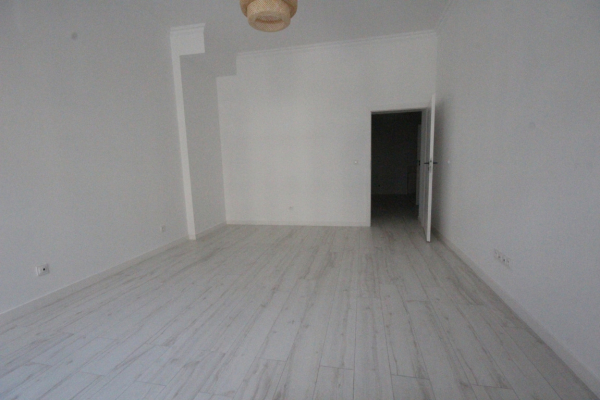 Ogłoszenie - Lokal (72met) okolice Parku Tołpy BALKON/PARKING (Wrocław) - Wrocław - 6 500,00 zł