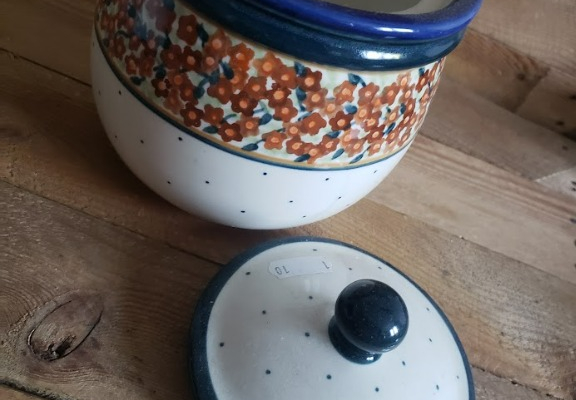 Ogłoszenie - Ceramiczny pojemnik z pokrywką – dekor DU-52 | Bolesławiec 1,2L - Bolesławiec - 185,00 zł
