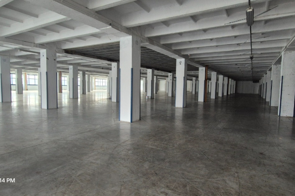 Ogłoszenie - Magazyn 7500m2 - Łódź - 100 000,00 zł