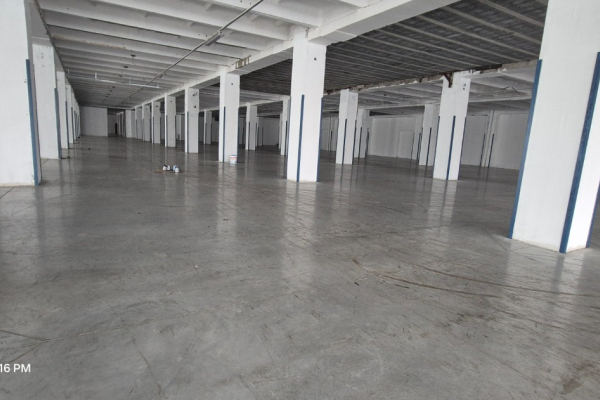 Ogłoszenie - Magazyn 7500m2 - Łódź - 100 000,00 zł