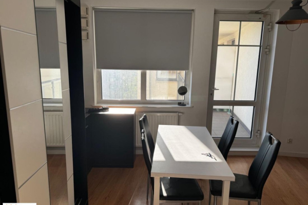 Ogłoszenie - 1pok, 28met, okolice Dąbrowskiego BALKON/WINDA (Wrocław) - Wrocław - 2 700,00 zł
