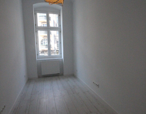 Ogłoszenie - Lokal (72met) okolice Parku Tołpy BALKON/PARKING (Wrocław) - Wrocław - 6 500,00 zł