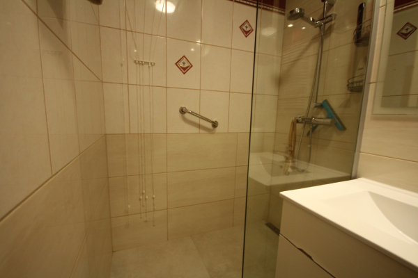 Ogłoszenie - 3pok, 58met, okolice Sztabowej BALKON/PIWNICA/WINDA (Wrocław) - Wrocław - 645 000,00 zł