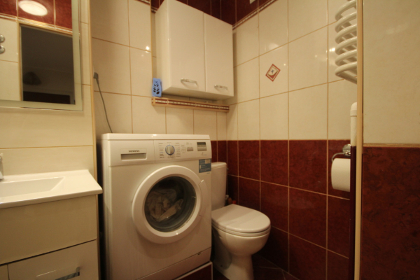 Ogłoszenie - 3pok, 58met, okolice Sztabowej BALKON/PIWNICA/WINDA (Wrocław) - Wrocław - 645 000,00 zł