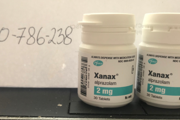 Ogłoszenie - sprzedam xanax 2mg ********* 80mg  wysyłka pobranie z sprawdzeniem zawartosci. Zdjęcie 1