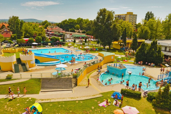 Ogłoszenie - Noclegi na Węgrzech nad Jeziorem Balaton - Świdnica - 110,00 zł