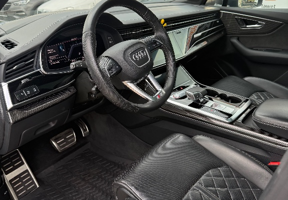 Ogłoszenie - Audi SQ7 TFSI Quattro Tiptronic - 199 000,00 zł