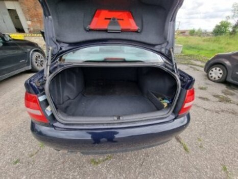Ogłoszenie - Audi A4 1.6 benzyna - Toruń - 2 880,00 zł