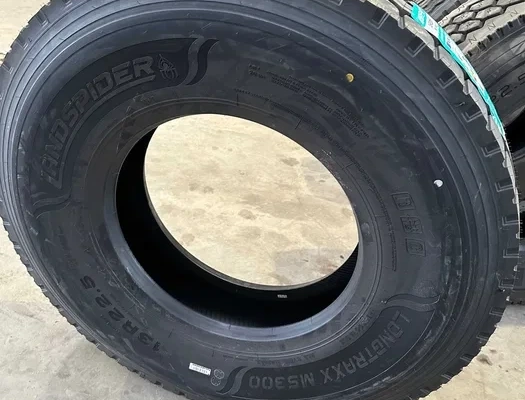 Ogłoszenie - Opona Landspider Longtraxx 13R22.5 - 1 150,00 zł