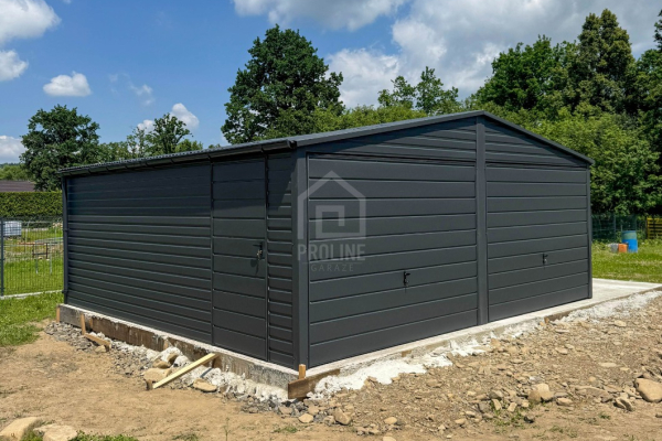 Ogłoszenie - Garaż blaszany 6x6m - 2x Brama uchylna - drzwi Antracyt Dach dwuspadowy - rynny PLG179. Zdjęcie 3