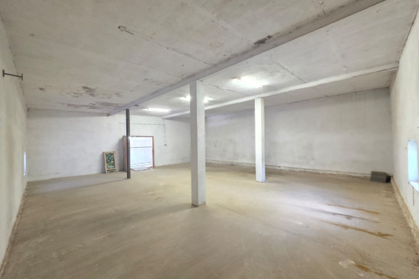 Ogłoszenie - Wynajmę: Magazyn/Hala 170m. 70m2/210m2- Piaseczno - Warszawa. Zdjęcie 1