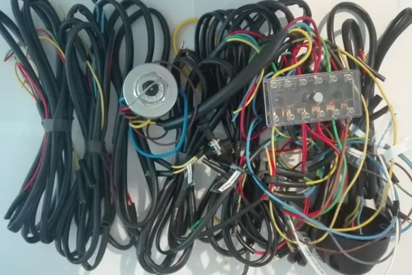 Ogłoszenie - Instalacja elektryczna Zetor 4911, 5911 , 5945 , 6911 , 6945. Zdjęcie 1