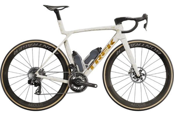 Ogłoszenie - 2025 Trek Madone SLR 9 AXS Gen 8 Road Bike. Zdjęcie 1