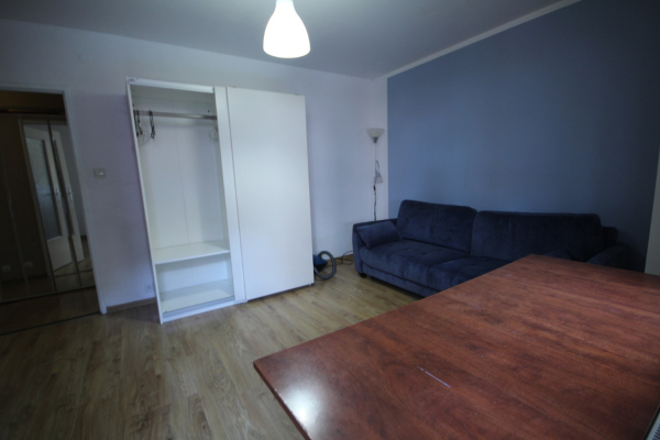 Ogłoszenie - 2pok, 47met, okolice Placu Macieja BALKON/PIWNICA (Wrocław). Zdjęcie 3