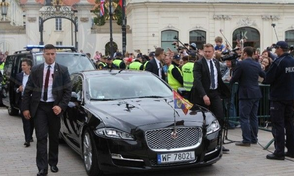 Ogłoszenie - Książka służby specjalne ochrona prezydentów wk1. Zdjęcie 1