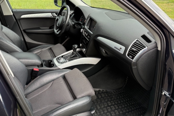 Ogłoszenie - Audi Q5 I/8R 2.0 TDI clean diesel Quattro S tronic. Zdjęcie 8