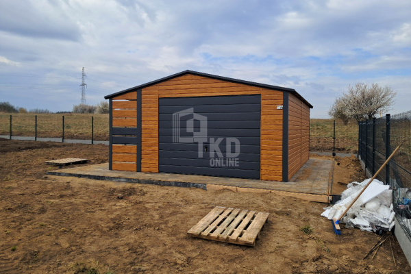 Ogłoszenie - Garaż blaszany 4x5m + wiata 1x5m brama drzwi okno drewnopodobny dach dwuspadowy TKD269. Zdjęcie 4