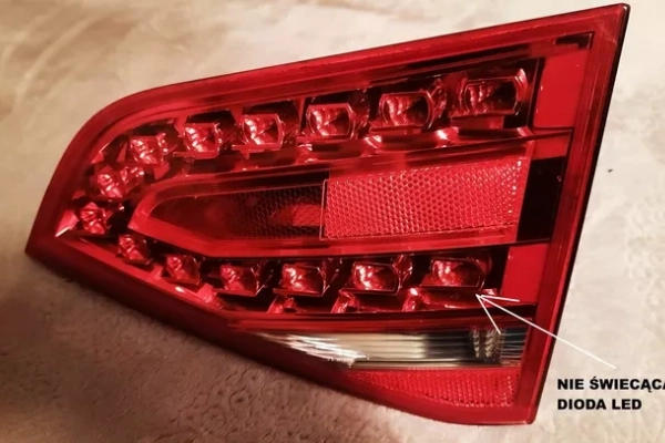 Ogłoszenie - Tylna prawa lampa LED do Audi A4 B8. Zdjęcie 1